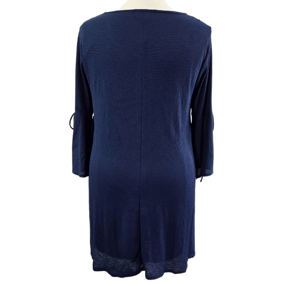 Naif NWT Navy Blue Textured Crochet V-Neck Bell Sleeve Midi Dress Lined Boho - Picture 2 of 9